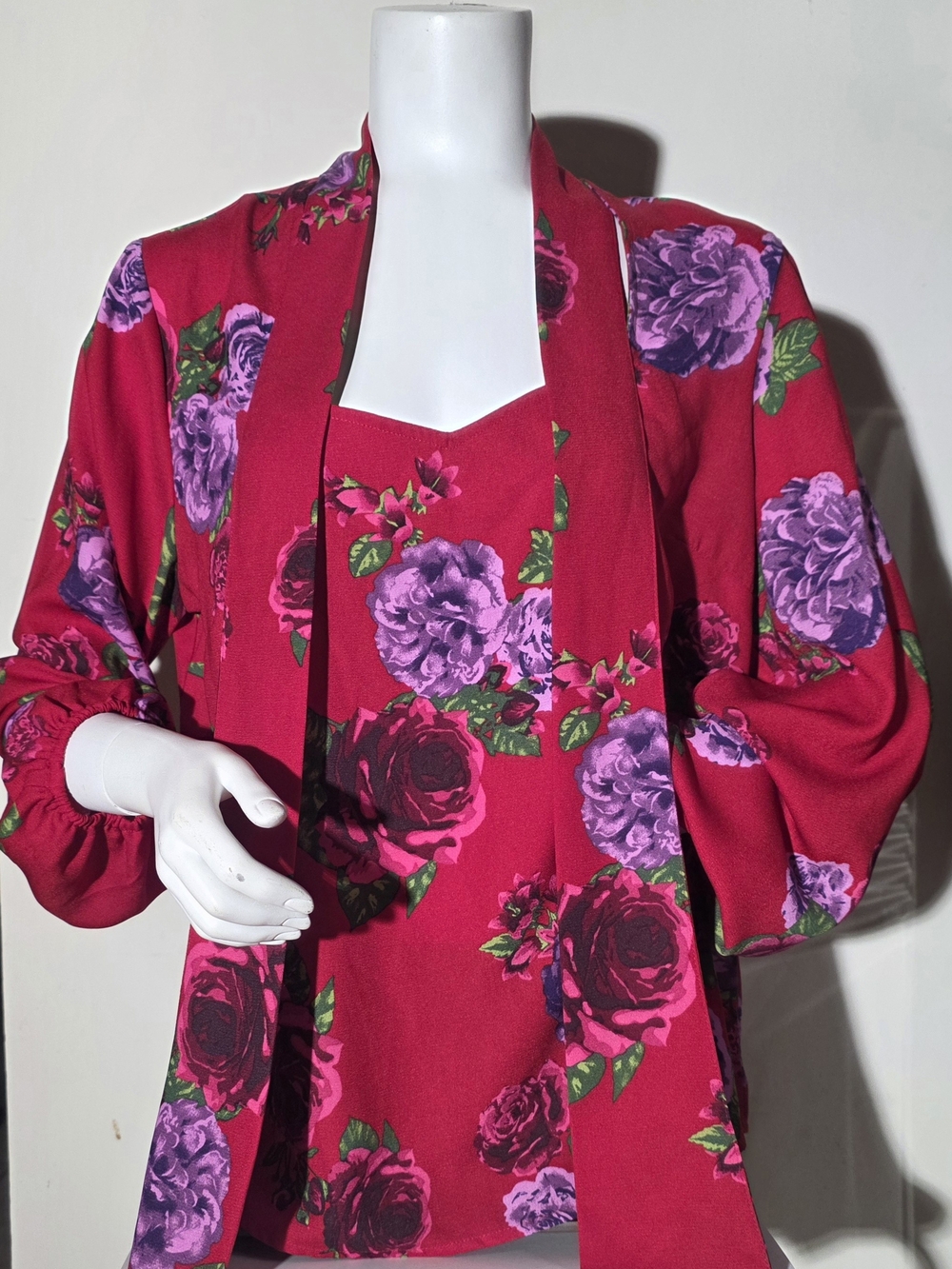 New York & Company Floral Tie-Front Blouse (Size L)